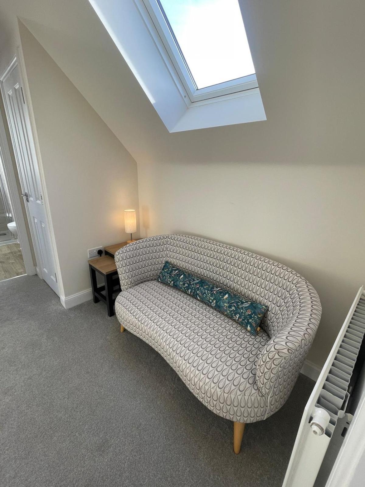 Brand New Prestigious 5 Bed House Near Science Park - Homehost Holiday home Cambridge (Cambridgeshire)